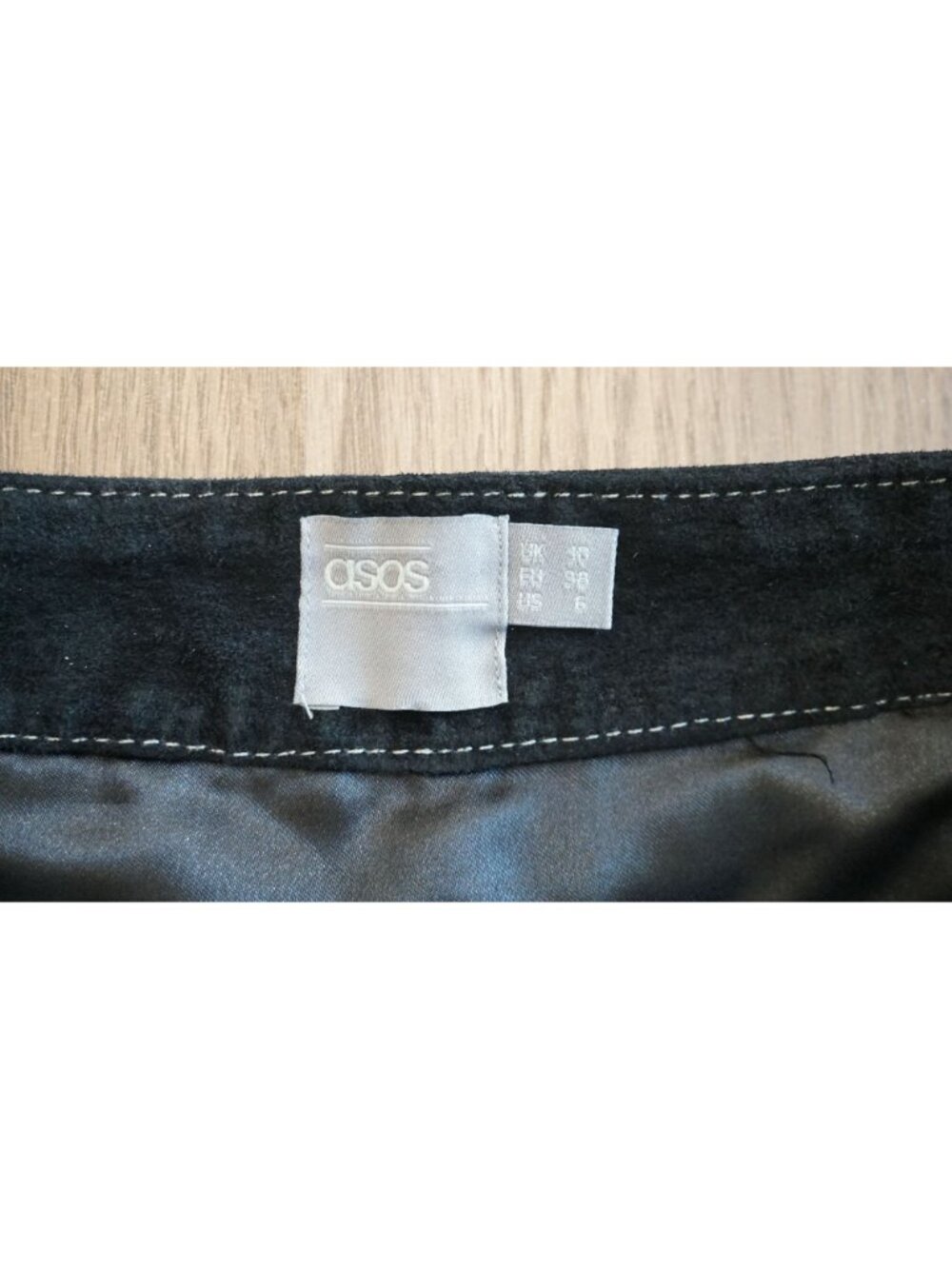 ASOS A-Line Suede Mini Skirt with Contrast Stitch and Button - Size 6 - Picture 4 of 9